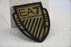 تول چاپ شده 1 میلی‌متری برچسب‌های لباس قابل شستشو لوگوی سیلیکونی سفارشی