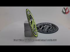 نگاهی نزدیک‌تر: برچسب‌های لباس با انتقال حرارت لوگوی سیلیکونی سفارشی TPU چاپ شده