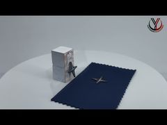 به شما برچسب های انتقال حرارت سیلیکونی با لوگوی 3 رنگ چاپ شده برای لباس معرفی می کنیم.