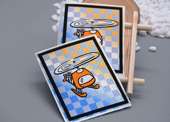 وصله های چاپ شده روی صفحه پارچه بافته شده افقی با لوگوی سیلیکونی سازگار با محیط زیست