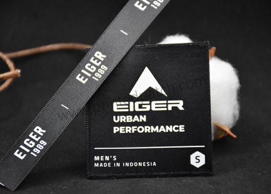 لباس کار برچسب های صفحه نمایش سیلیکونی 0.3 میلی متر بر روی نوار روبان چاپ شده